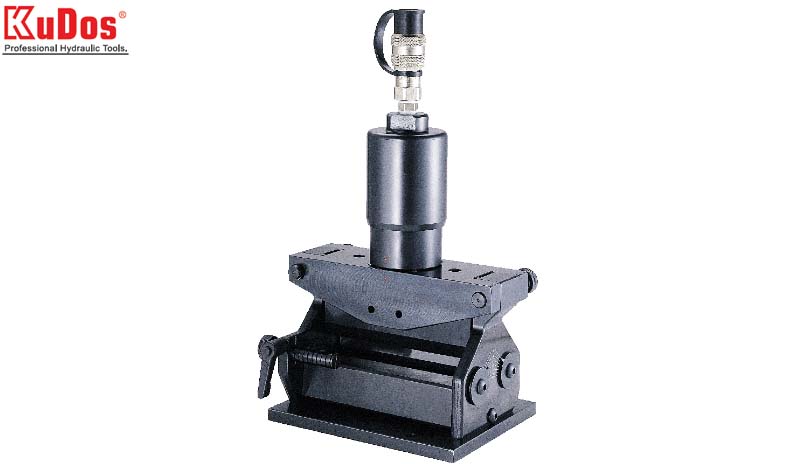 Dispozitiv de indoit hidraulic